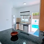 Alkioni 31 With Pool And Jacuzzi Σπίτι διακοπών