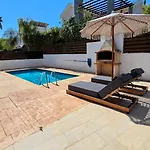 بيت للعطل Alkioni 31 *