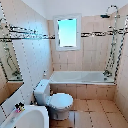 Alkioni 31 With Pool And Jacuzzi
