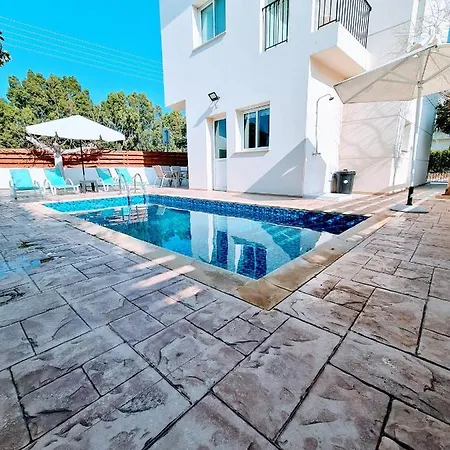 Alkioni 31 * Paralimni