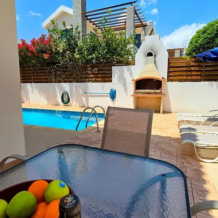 Alkioni 31 Paralimni