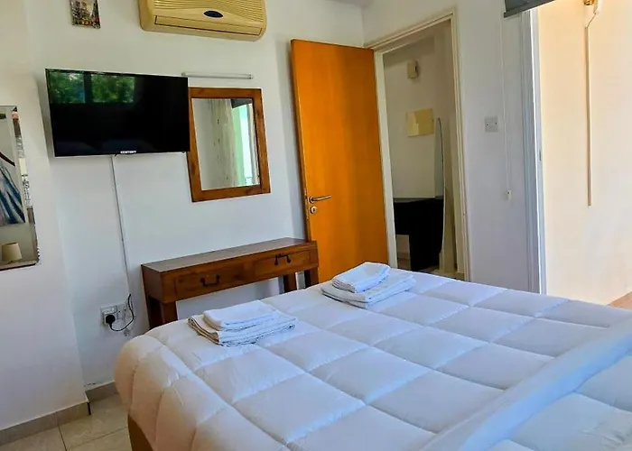 Alkioni 31 * Paralimni